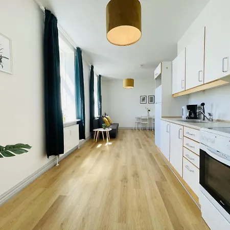 Apartment Aday - Light In The Center Of *